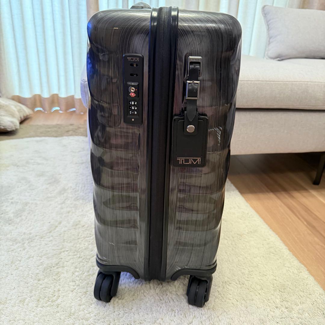 【美品】TUMI 19 degree 228660D キャリー スーツケース
