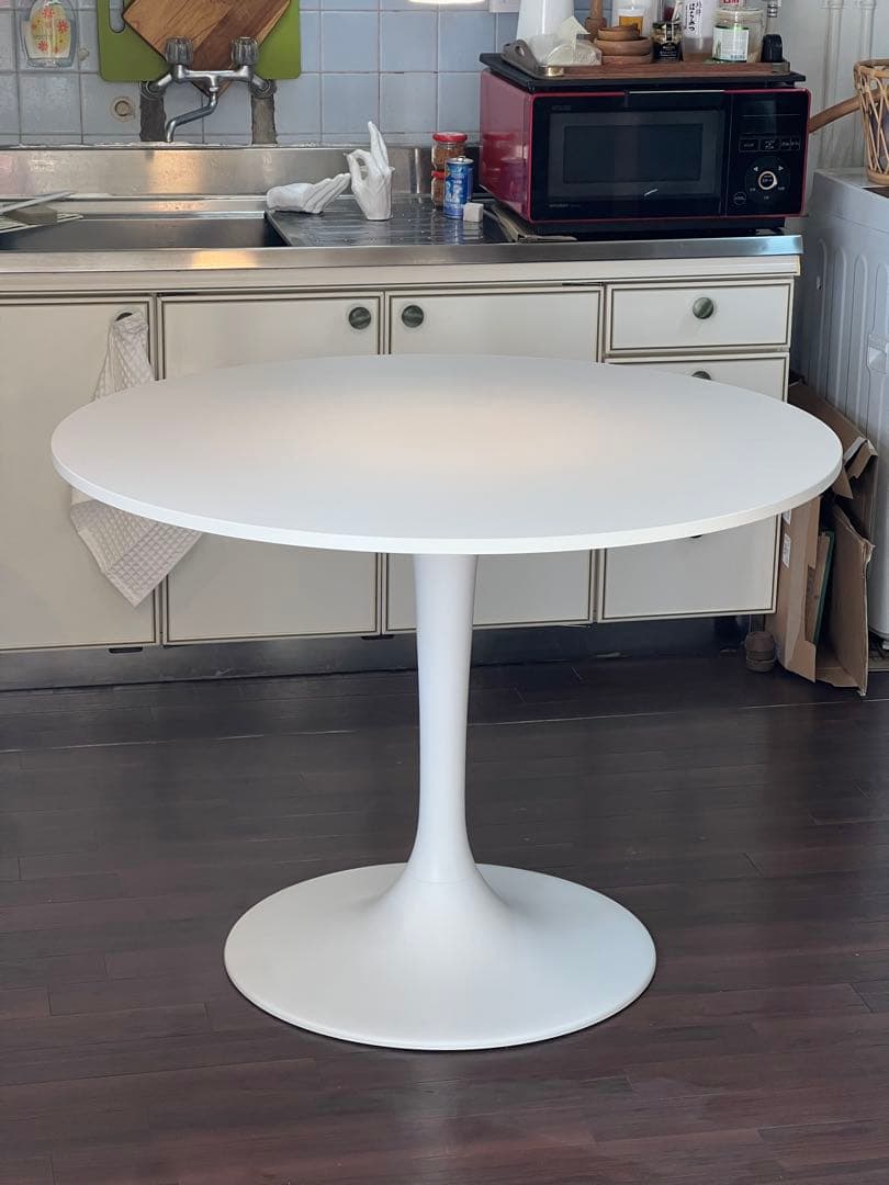 ikea ドクスタ　ダイニングテーブル　スペースエイジ　ミッドセンチュリー