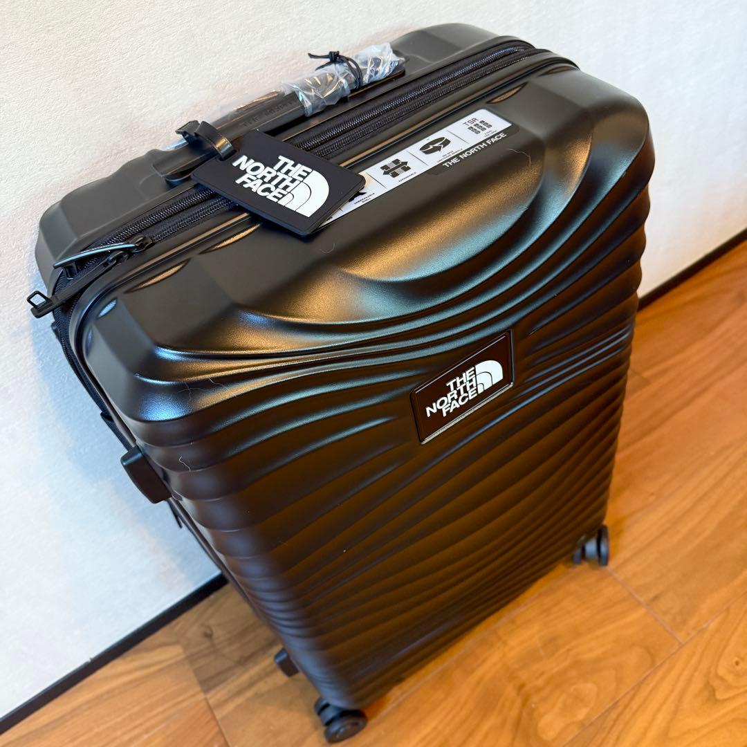 新品未使用【海外限定】THENORTH FACE キャリーケース　24インチ