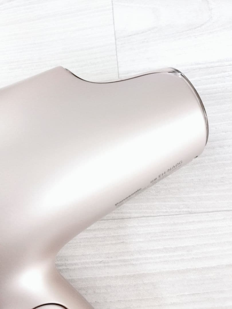 ほぼ未使用☺️ノズル付き パナソニック ナノケア ドライヤー　EH-NA0G