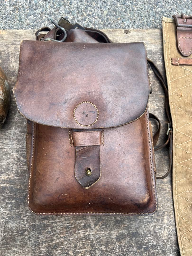 【O-1311】軍物 軍隊 戦争 ミリタリー フライトキャップ リュック 水筒