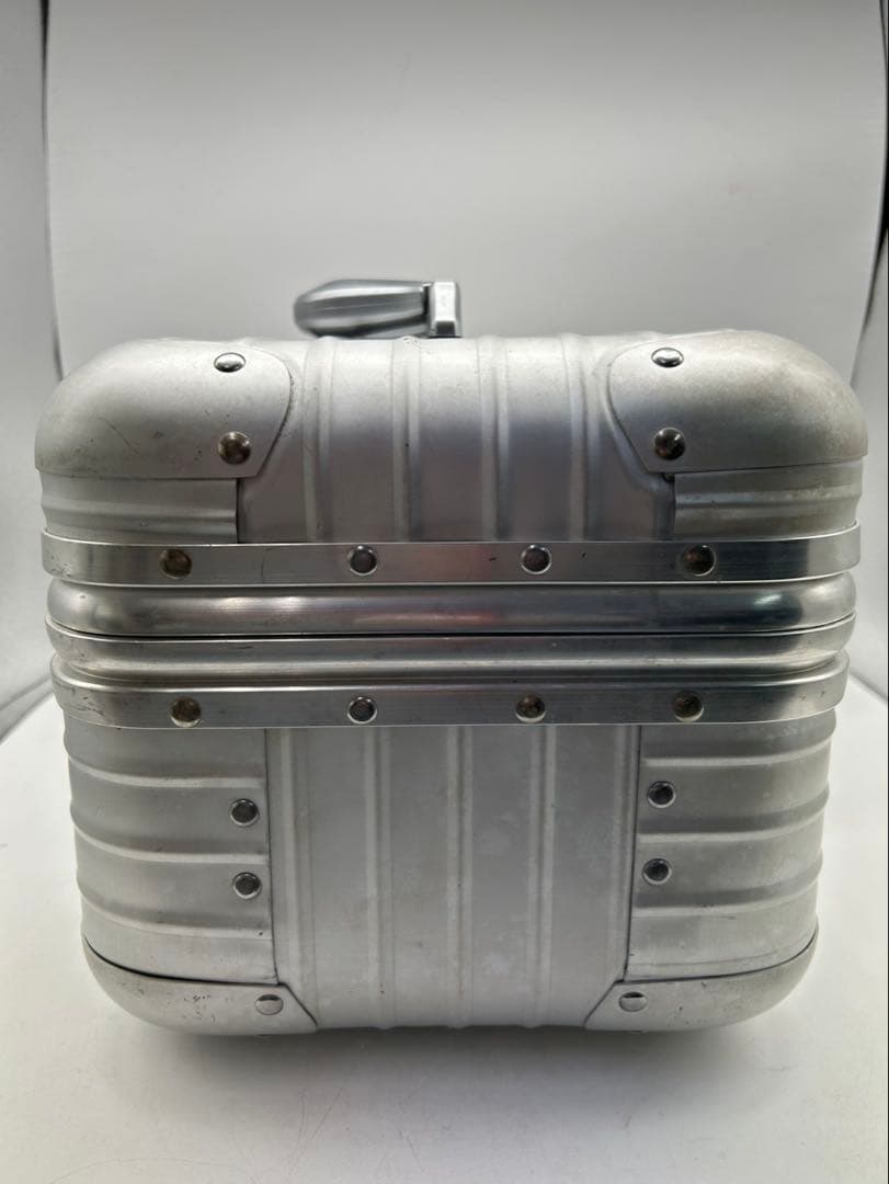 RIMOWA アルミニウム シルバーケース