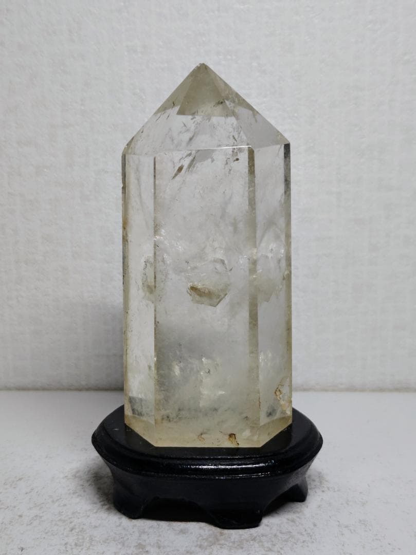 水晶 486g クォーツ 原石 鑑賞石 自然石 誕生石 宝石 鉱物 鉱石 水石