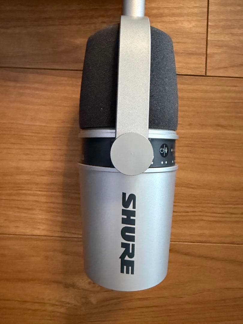 SHURE シュア MV7 ポッドキャストマイクロホン