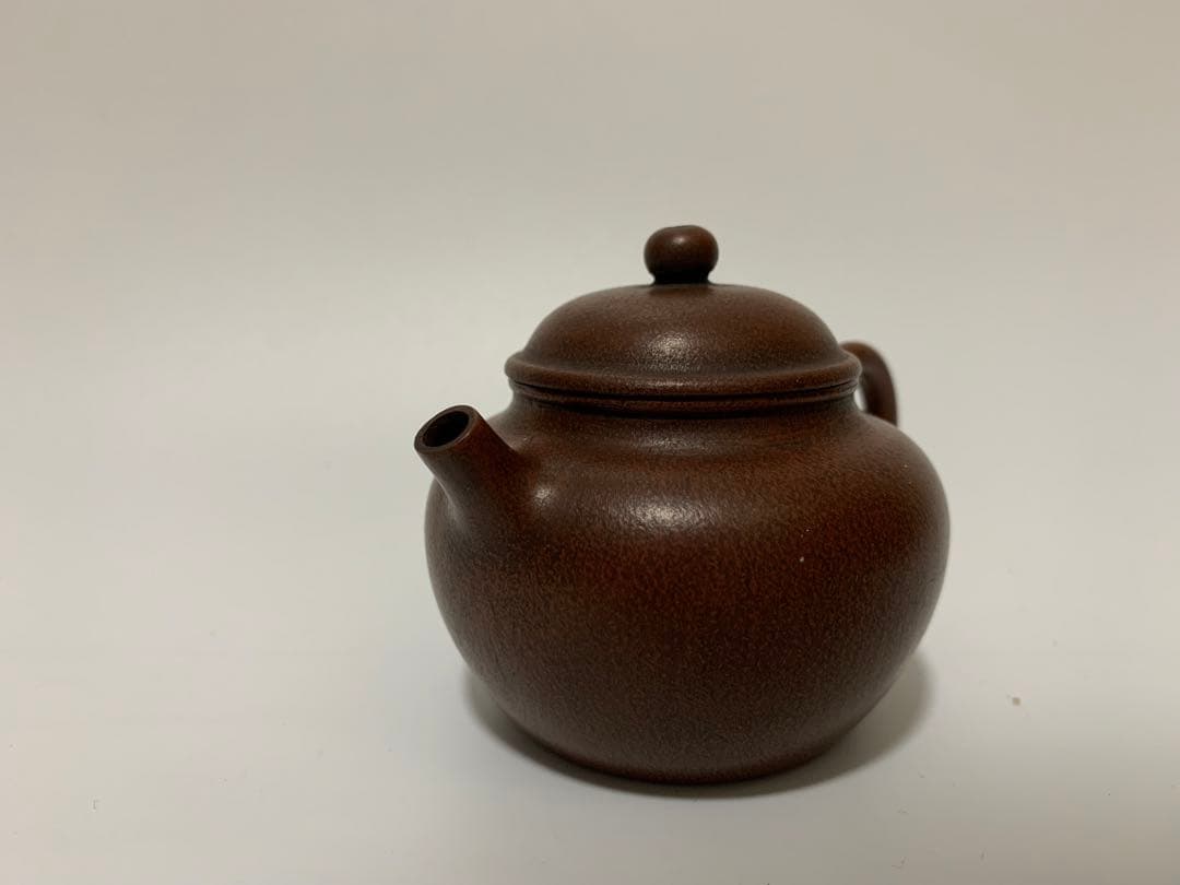 唐物 朱泥「 荊溪周榮祥製 」在銘 単孔 急須 古作 茶壺 紫砂壺 中国古玩