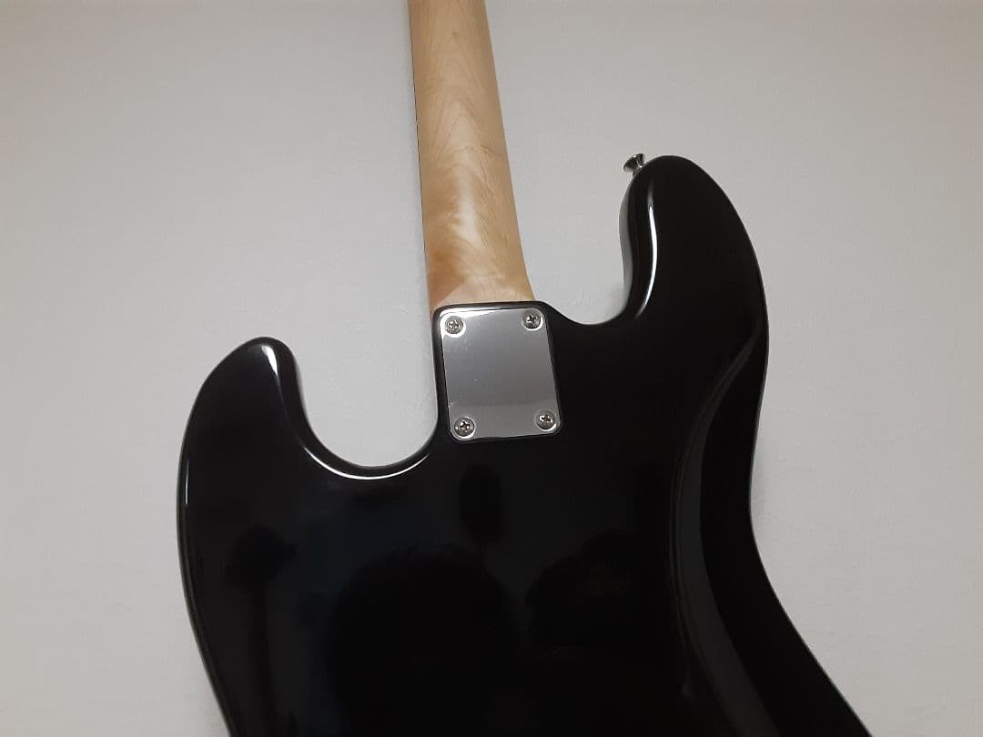 メルカリ便　島村楽器　Buskers バスカーズ　エレキジャズベース