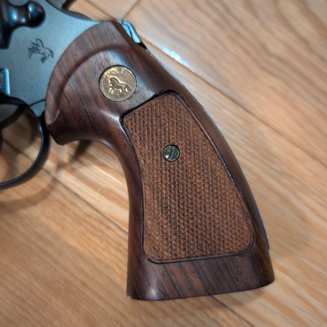 キャロムショットリボルバー(マグナム) PYTHON357ウルティメイトブルー