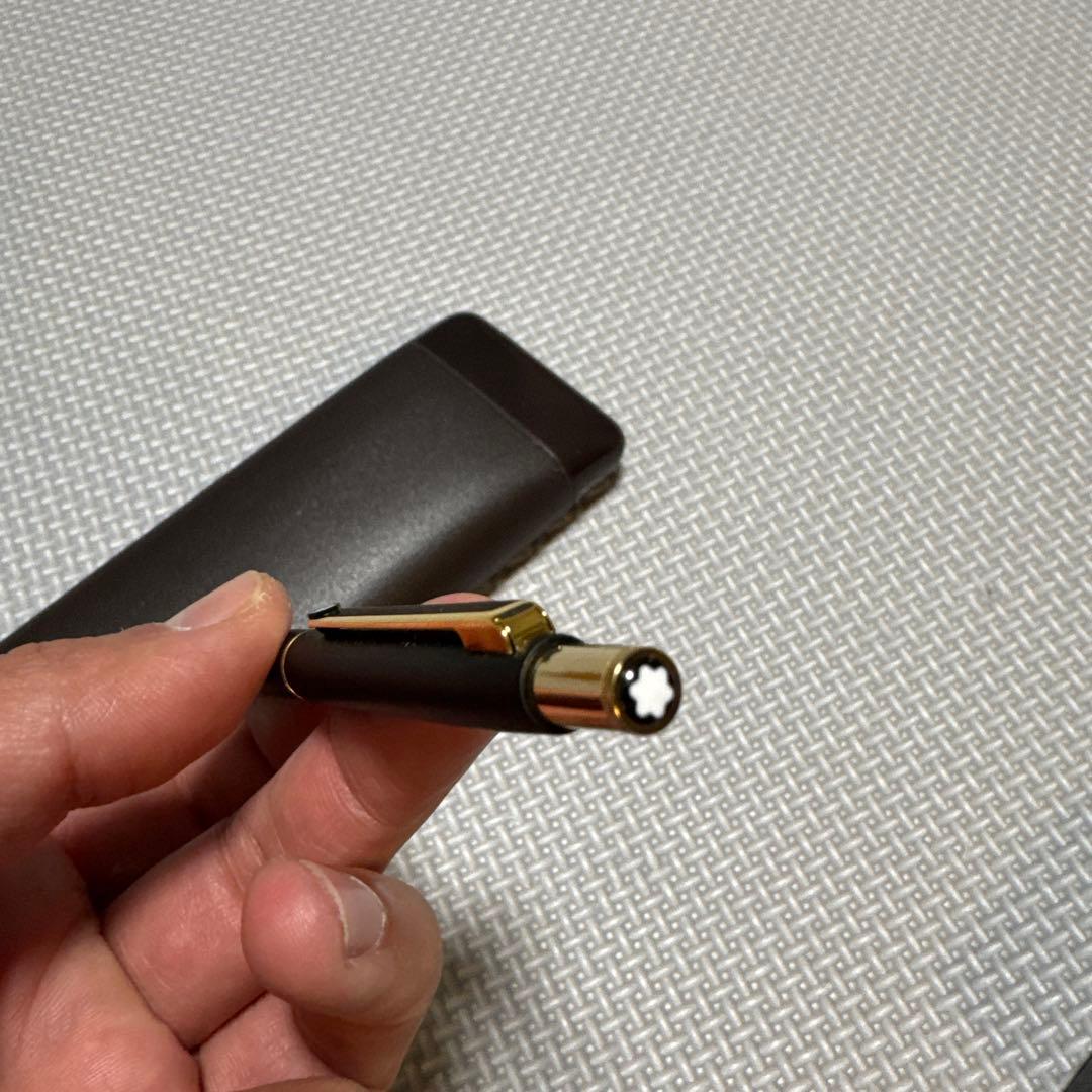 新品未使用モンブラン ノック式シャープペンSライン黒ゴールド MONTBLANC