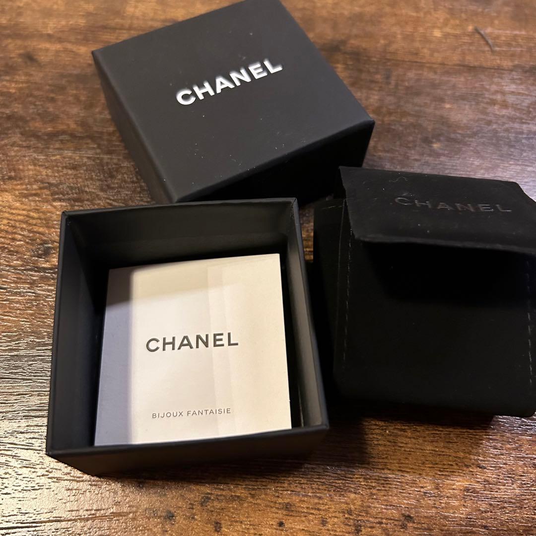 ☆新品・未使用・シャネルCHANELピアス・ゴールド・パール