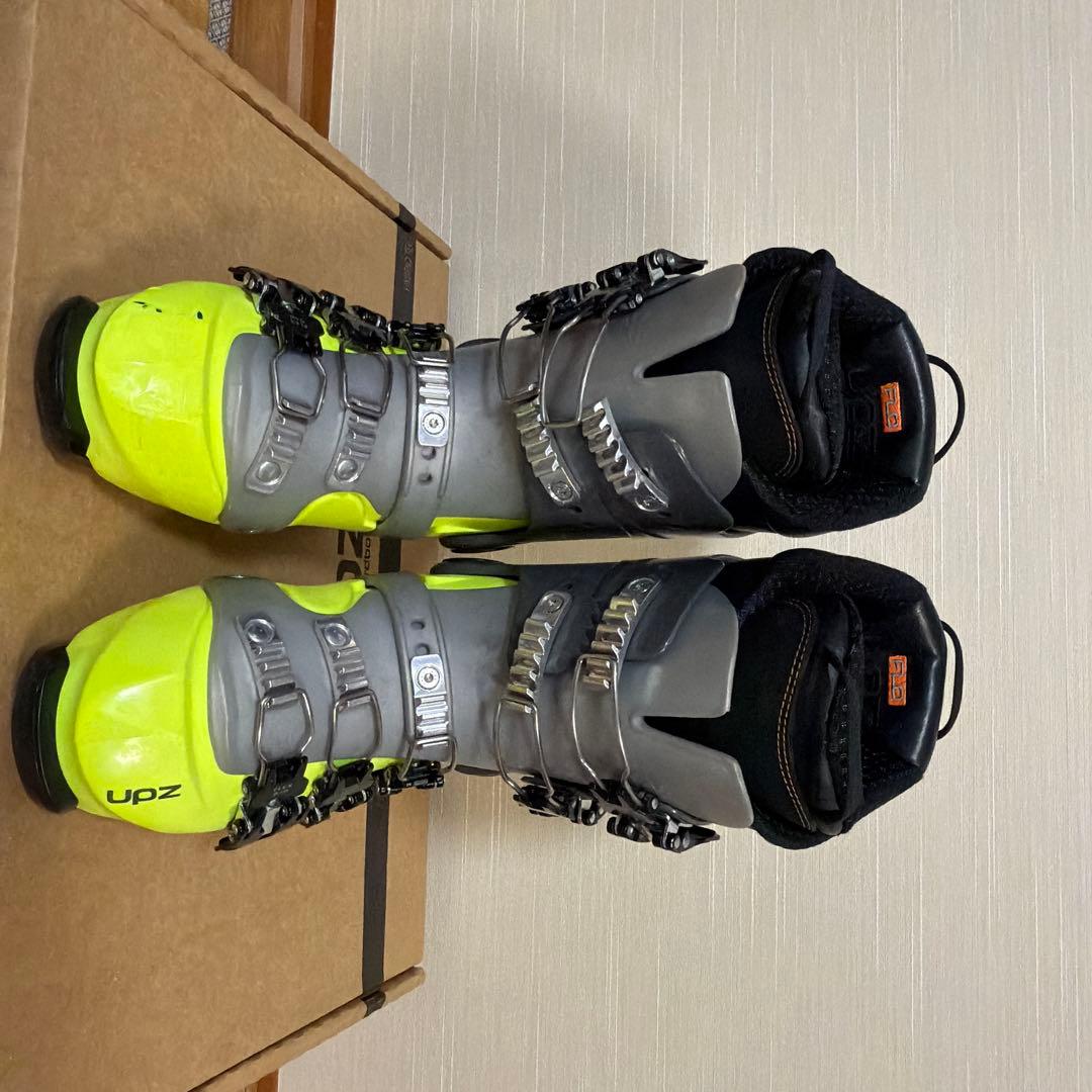 UPZ スノーボードブーツ RCR