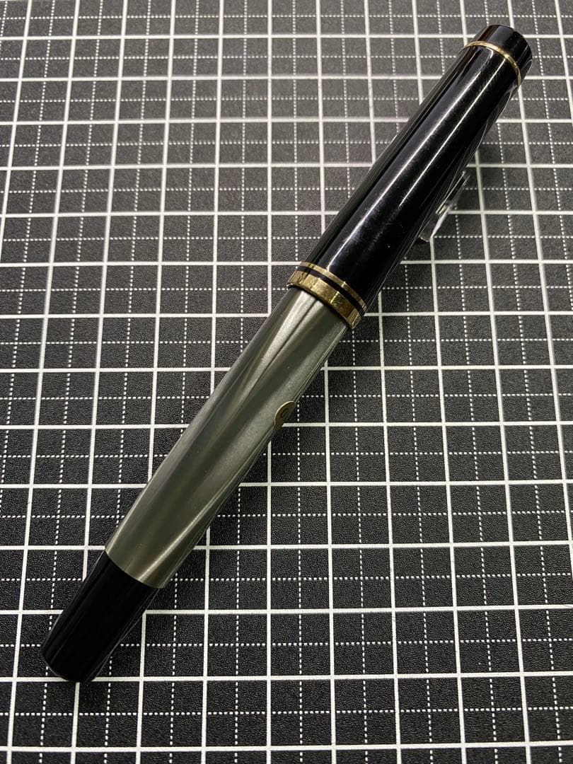 Pelikan M200 Green-Marble 万年筆　字幅OM