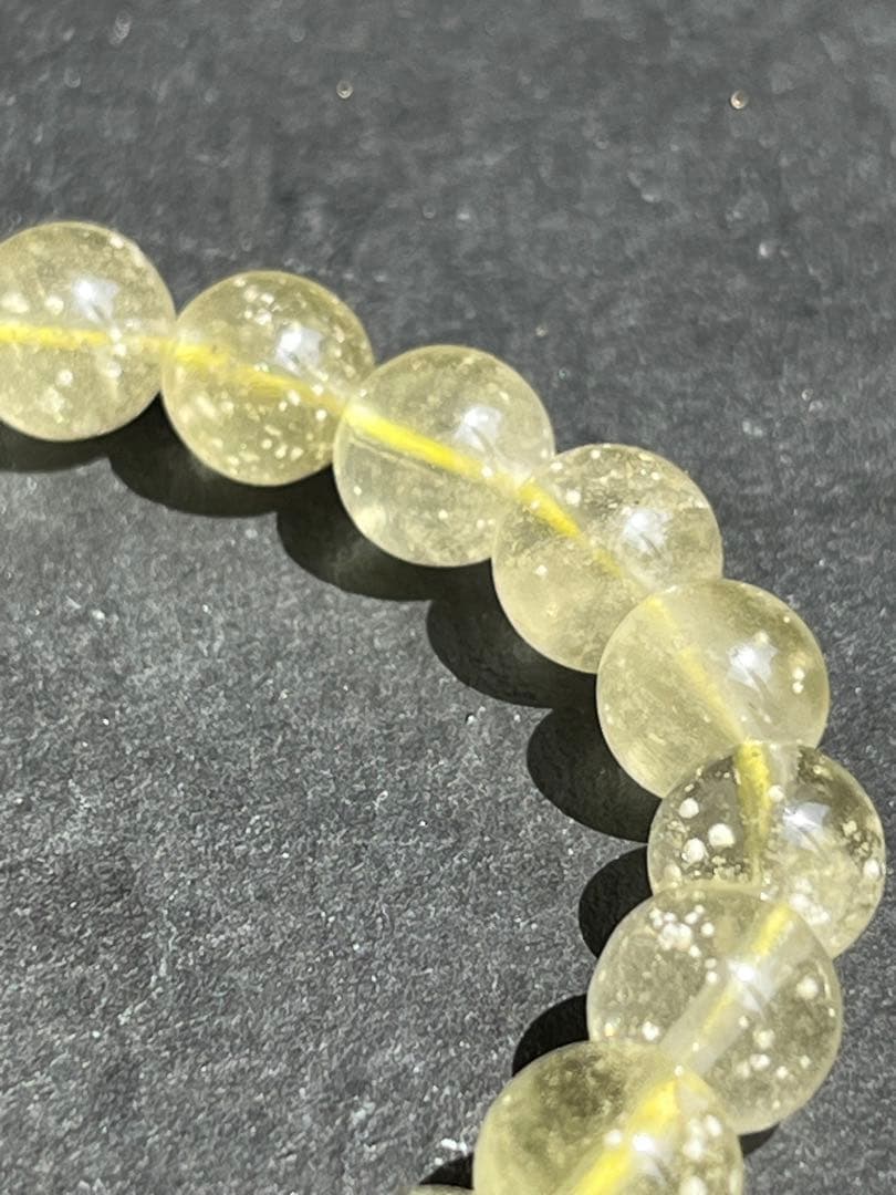 鑑別書付き　リビアングラス　8.9〜9.2㎜　ブレスレット　№3