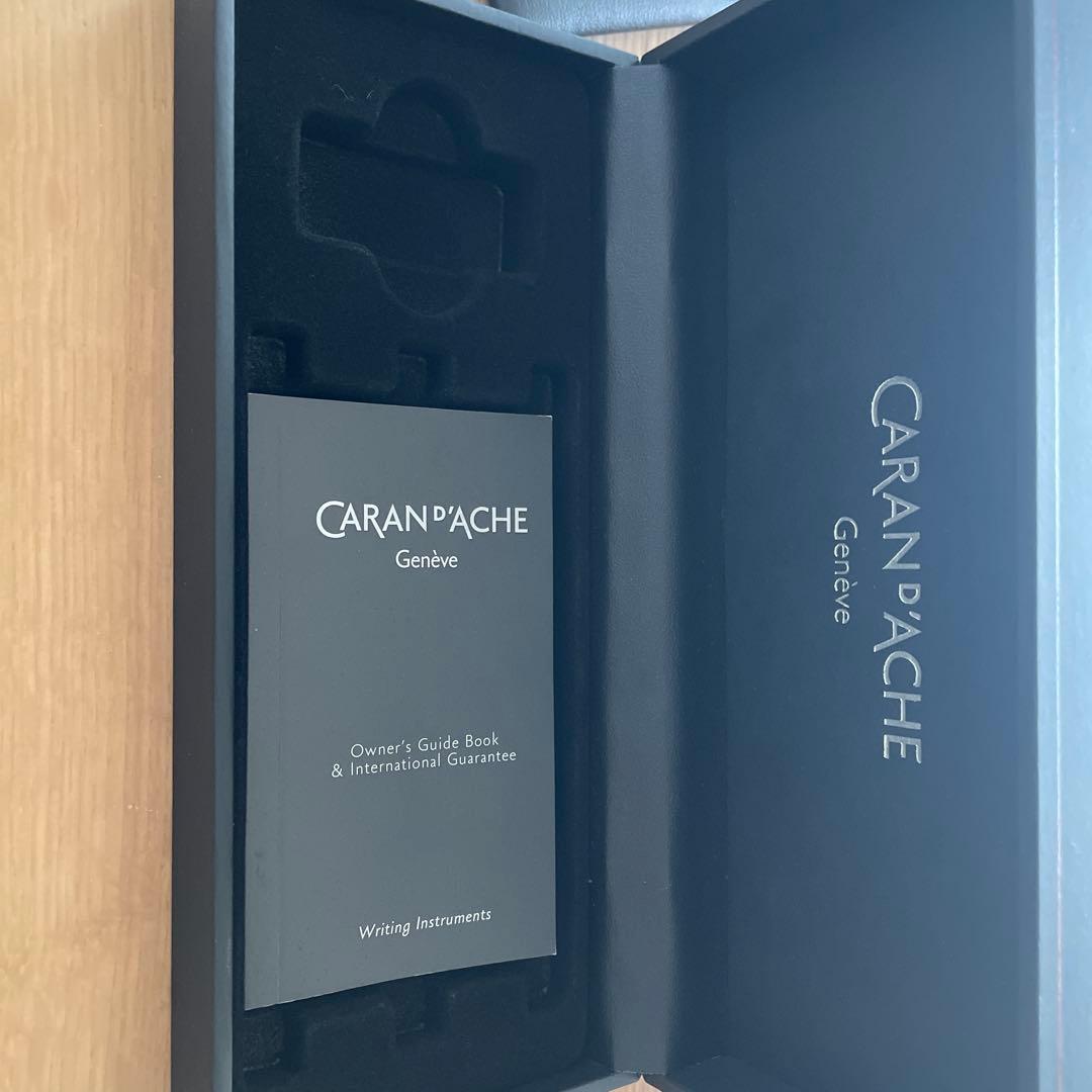 CARAN d'ACHE カランダッシュ　エクリドール　ボールペン本体