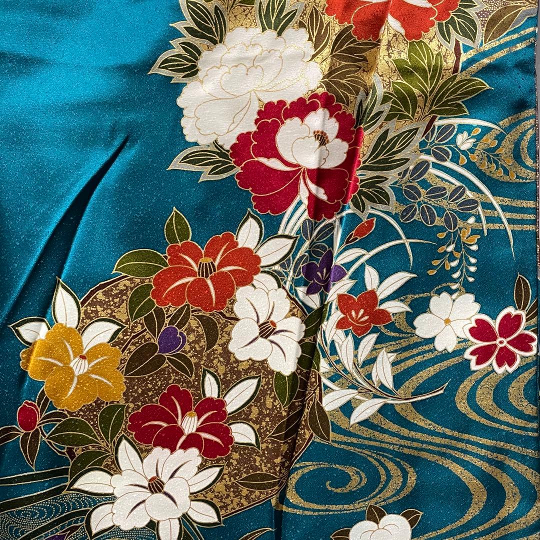 D770 振袖　花模様　流水　金彩　正絹　着物　袷　極美品