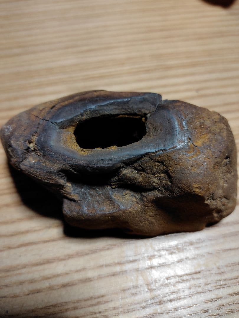 謎の鑑賞石？花活けかな？明治か大正か？