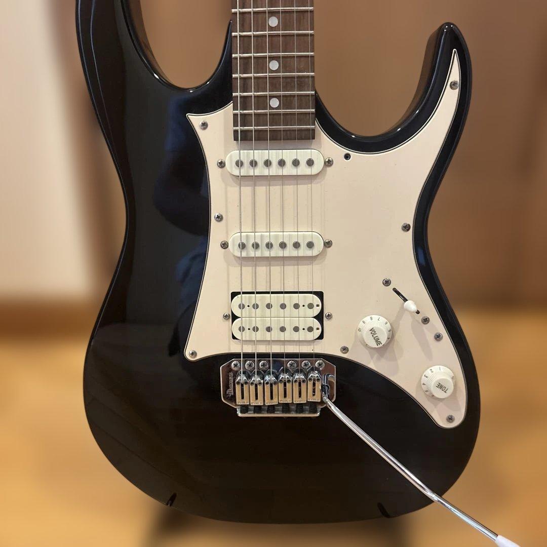 Ibanez GIOシリーズ ストラトキャスタータイプ アーム付 新品弦張替済