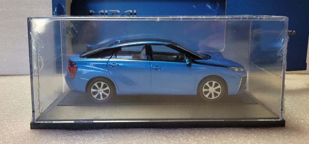 【送料無料】未使用！ ディーラー特注 トヨタ ミライ MIRAI ミニカー