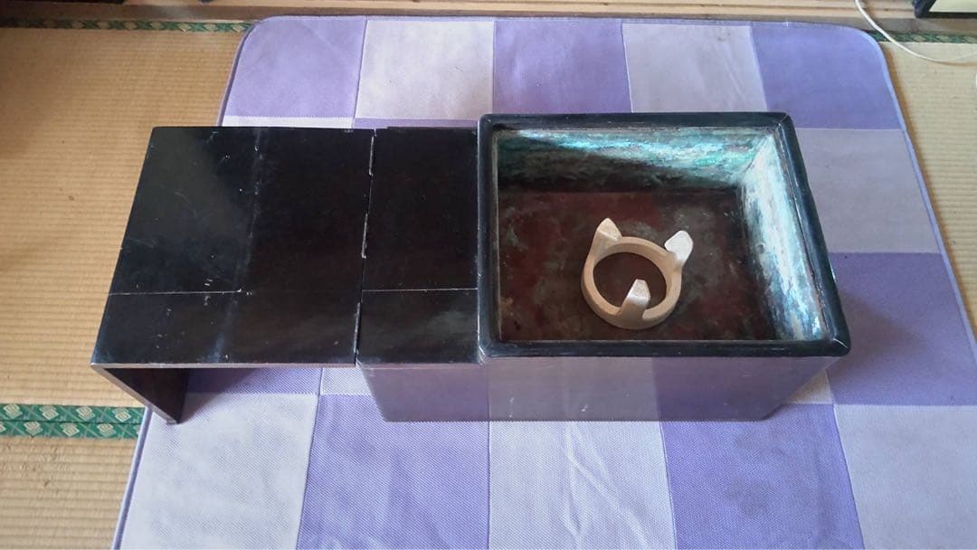 1080です☆彡火鉢．囲炉裏．木製箱火鉢引き出し、折りたたみテーブル付き