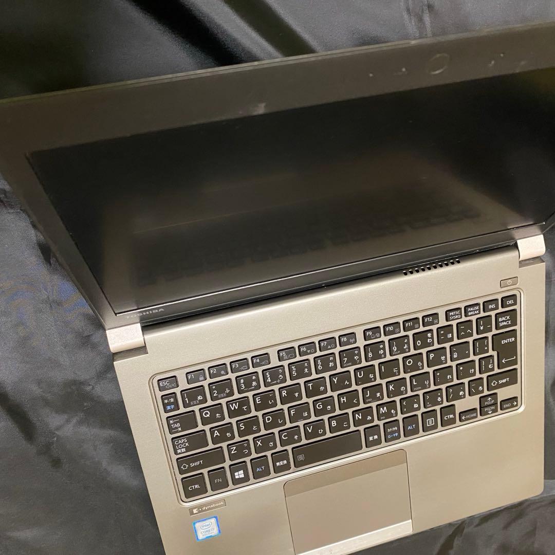 【第8世代】ノートパソコン dynabook R63/DN i7-8650U