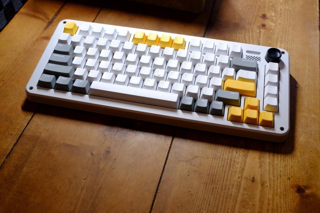IQUNIX ZX75 GravityWave Goldpink軸 タイムセール