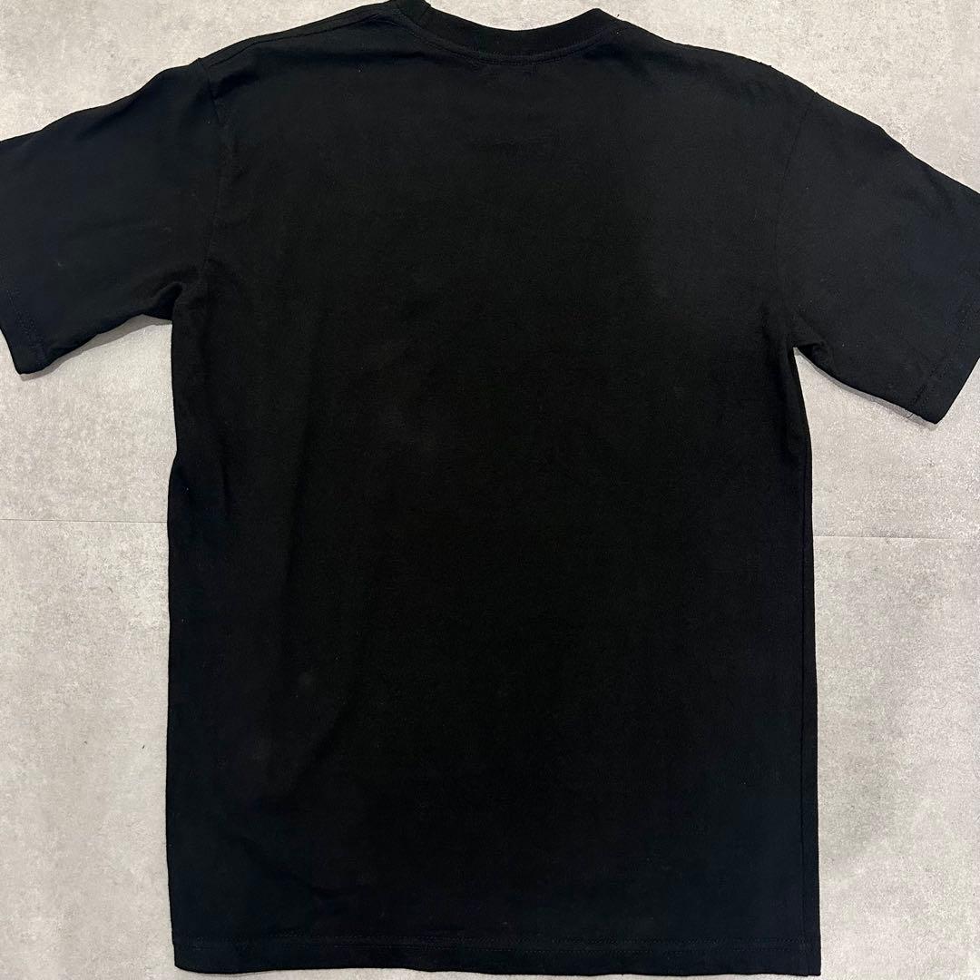 LOEWE ロゴ刺繍 ブラック Tシャツ