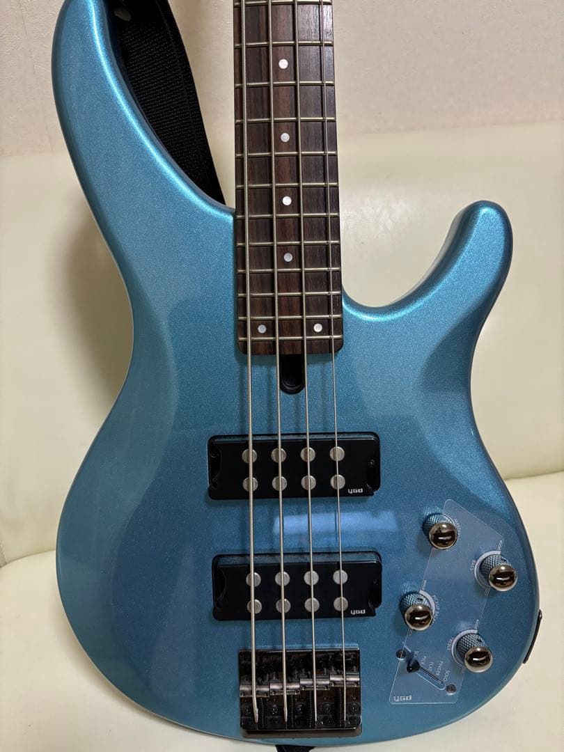 Yamaha エレキベース メタリックブルーTRBX304