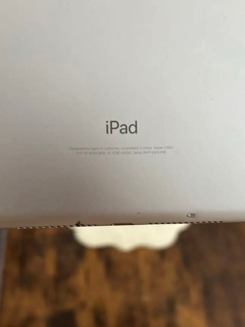 Apple iPad 第6世代　WiFiモデル