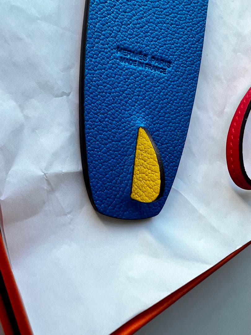 エルメス　サーフボード型　革ストラップ　レア　未使用