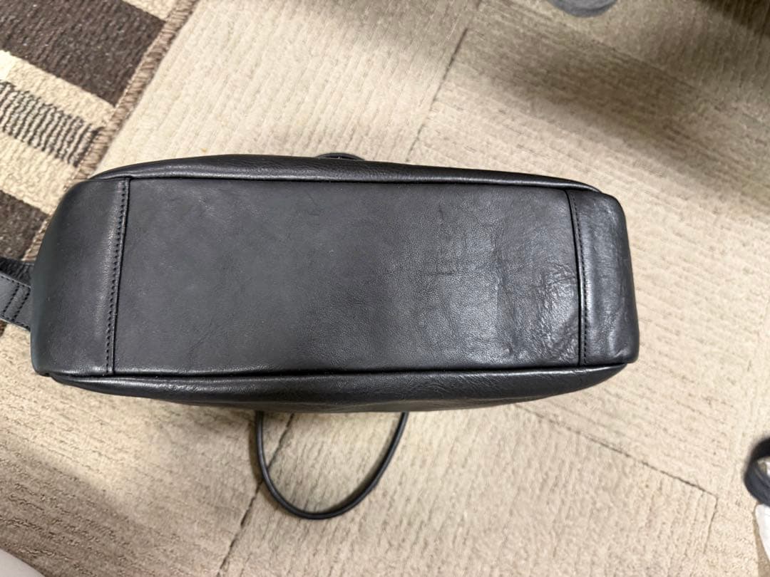 マドリガル　おかかえバッグ ブラックレザー ビジネスバッグ