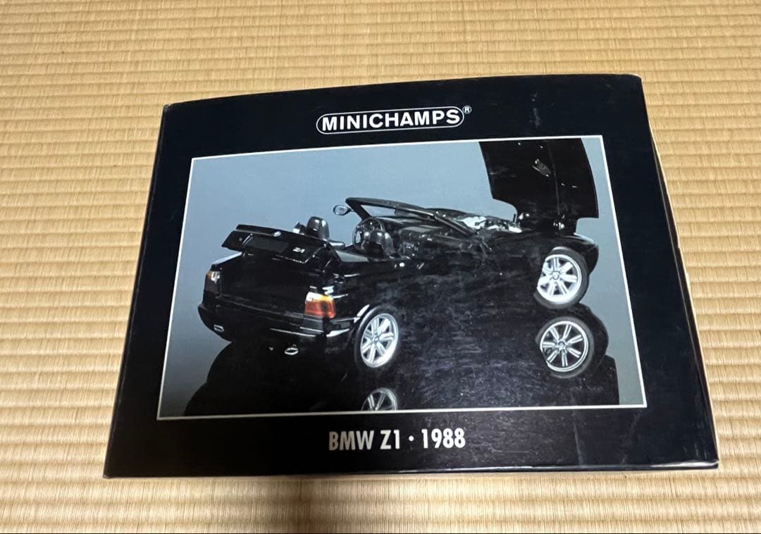 PONミニチャンプス BMW Z1 1988 ブラック autoart