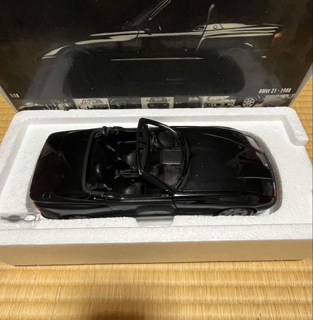 PONミニチャンプス BMW Z1 1988 ブラック autoart
