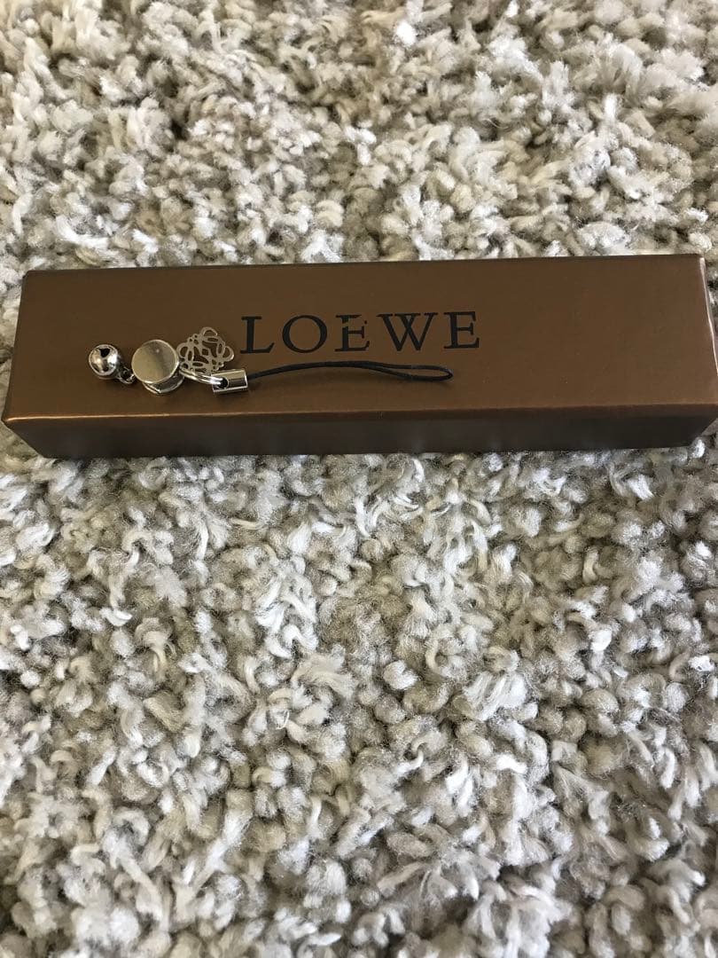 ロエベ　ストラップ