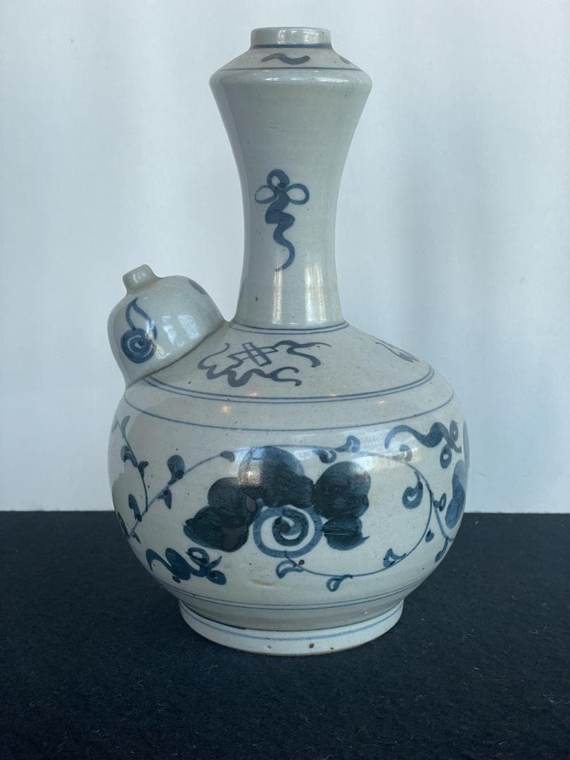 明 中国美術 青花 染付 唐草 乳瓶 景徳鎮窯系 軍持 水瓶 乳首 徳利 酒器
