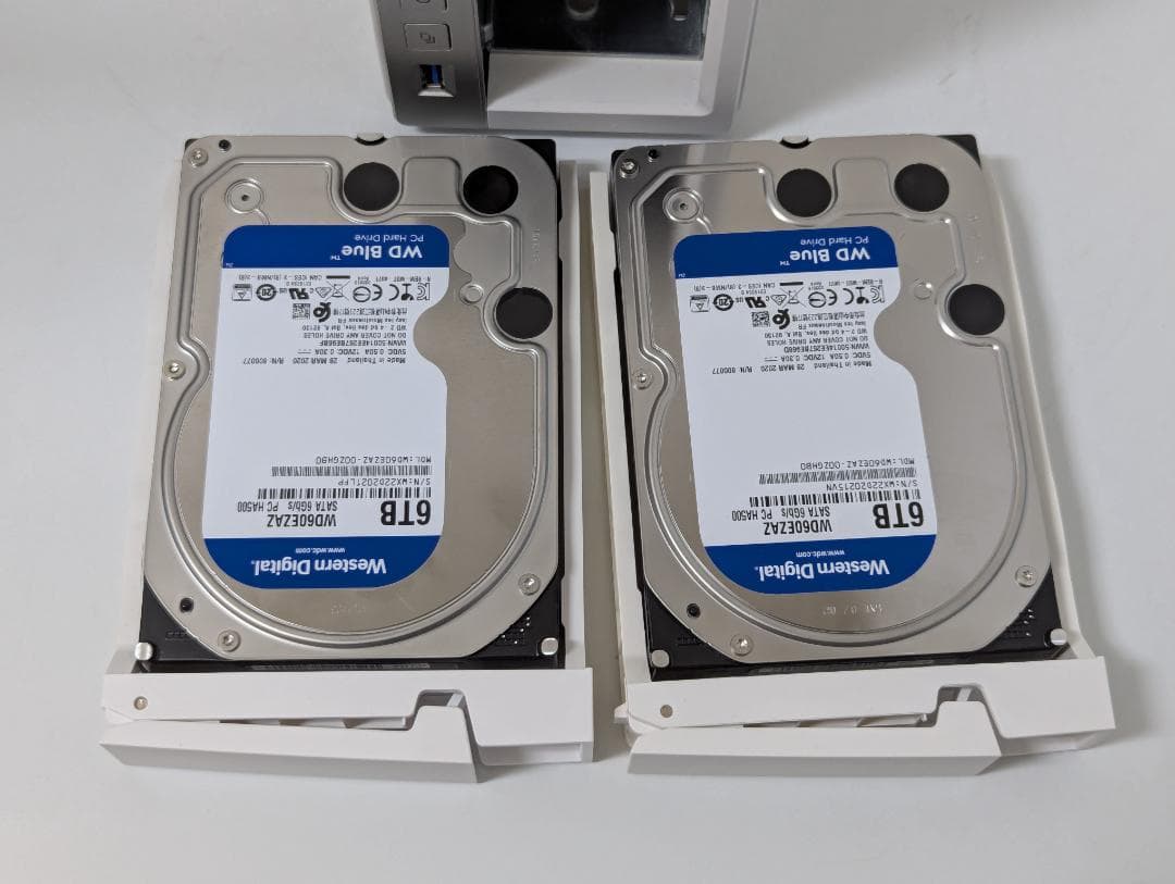 QNAP TS-231P + HDD 6TB 2台