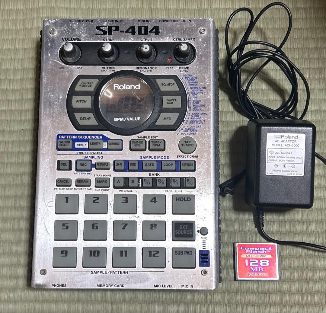 【値下げ】Roland SP-404 サンプラー 128MBメモリーカード付
