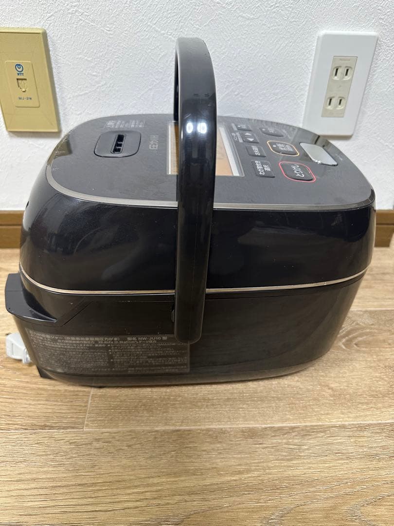 象印 圧力IH炊飯器 NW-J10 2020年製