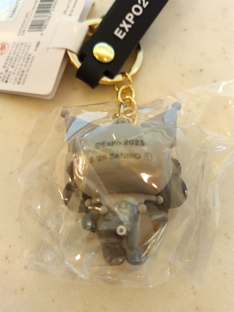 サンリオ黒ミャクミャクなりきり立体キーホルダークロミシナモンロールキティ 3点