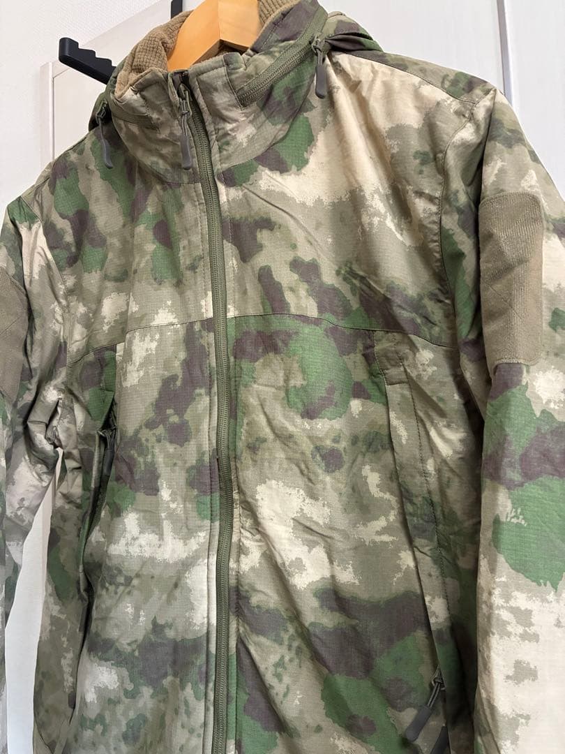 未使用保管品ロシア軍北朝鮮軍仕様内綿入防寒外衣フード収納可能高品質お洒落です
