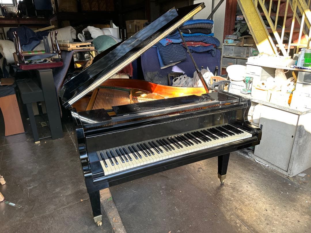 ZENON MODEL GZ-32 グランドピアノ