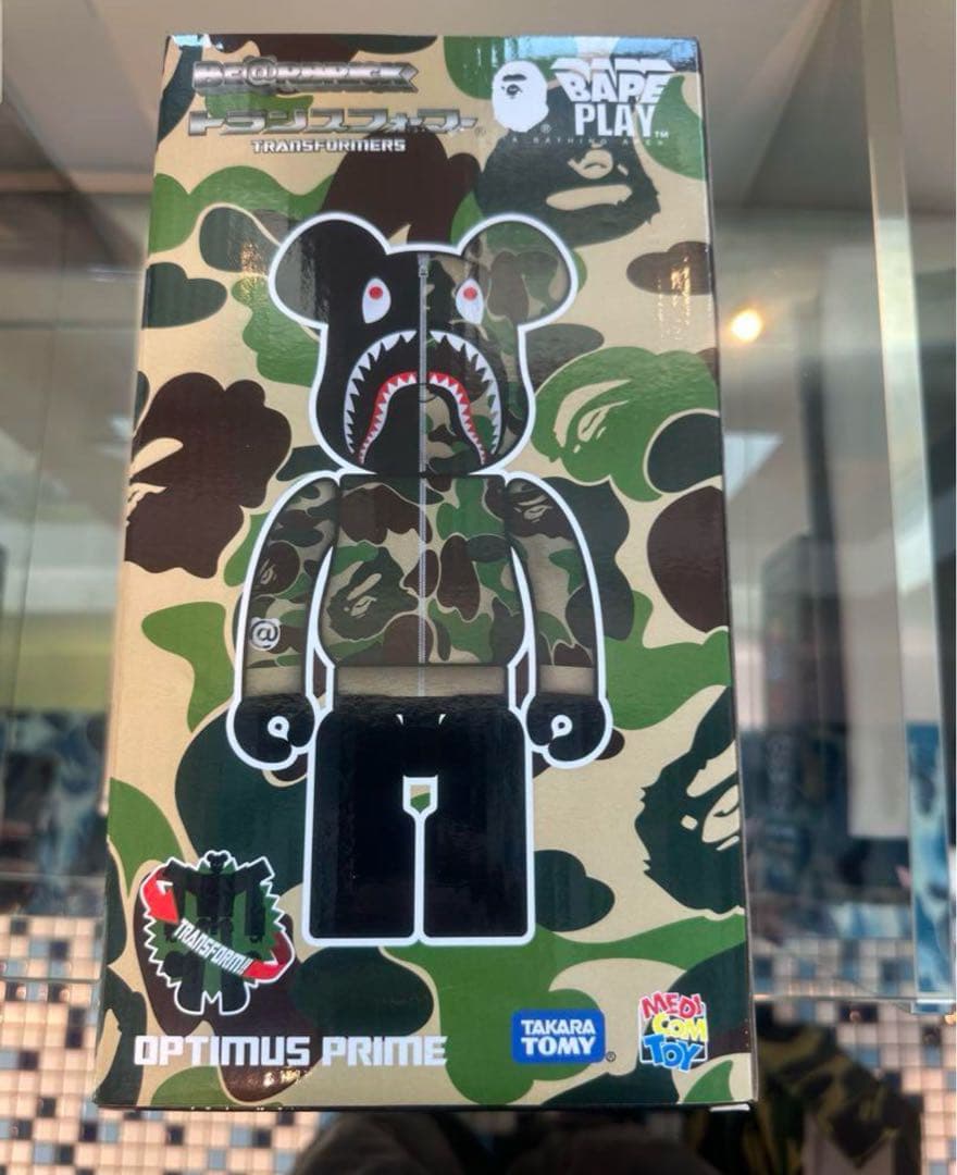 BAPE® X TRANSFORMERS X BE@RBRICK CAMO