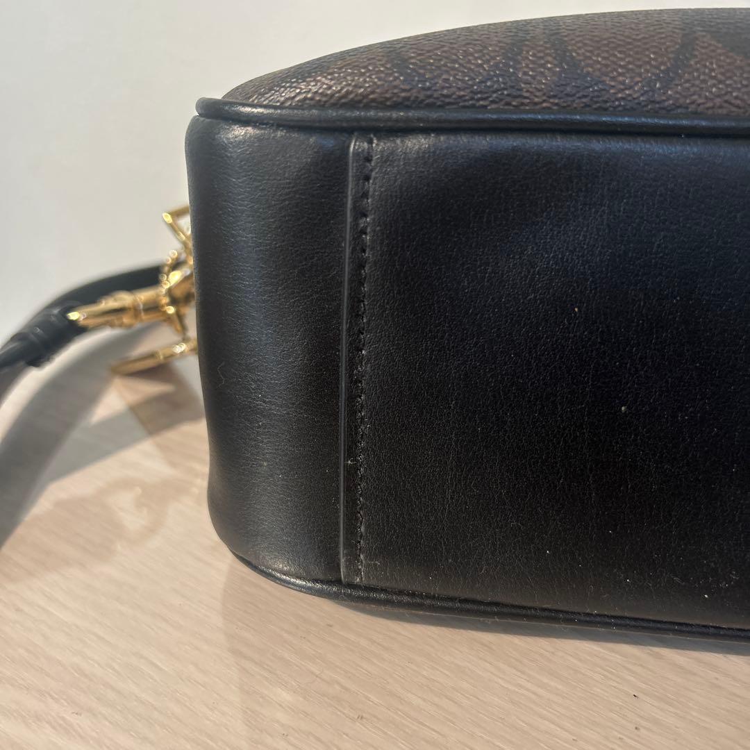 COACH コーチ ショルダーバッグ カメラバッグ シグネチャー