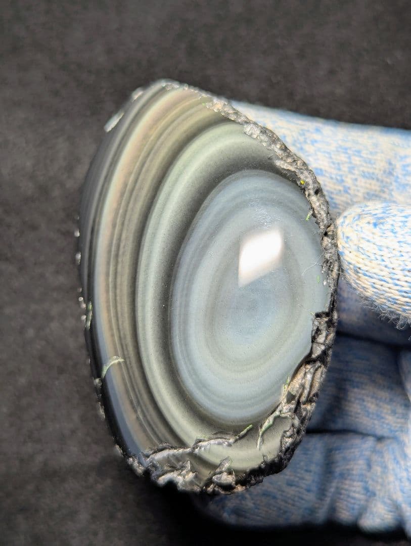 【研磨品】十勝石玲瓏　北海道産レインボーオブシディアン　十勝石　玲瓏石