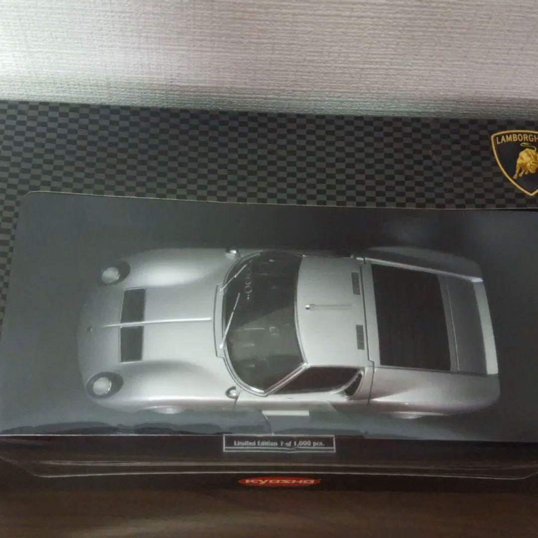 京商ミニカー　ランボルギーニミウラ