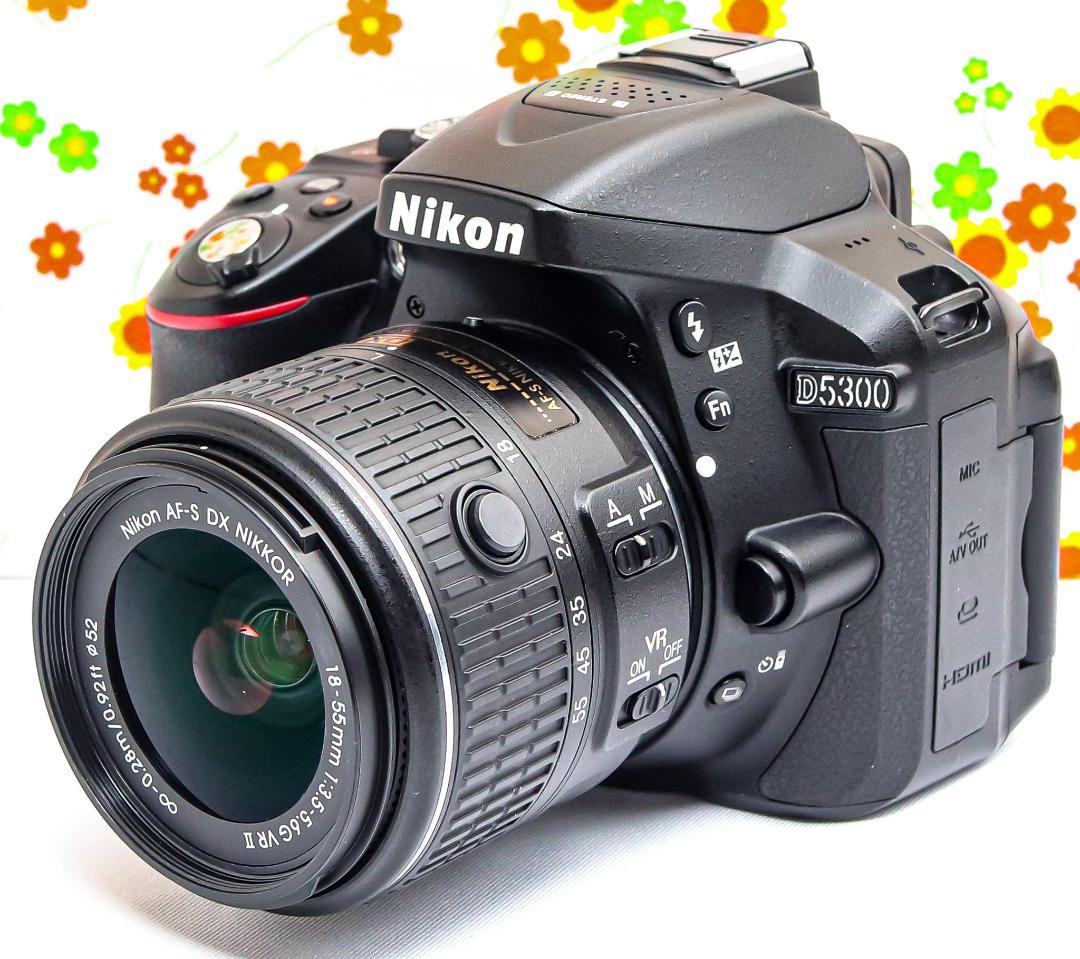 ニコン Nikon D5300☆WIFI機能でスマホに転送♪☆一眼レフ☆自撮り可