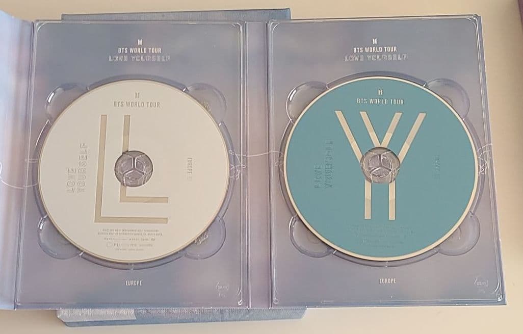 アイドル BTS WORLD TOUR LOVE YOURSELF DVD