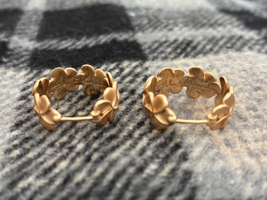 【Manoalinoフープピアス】