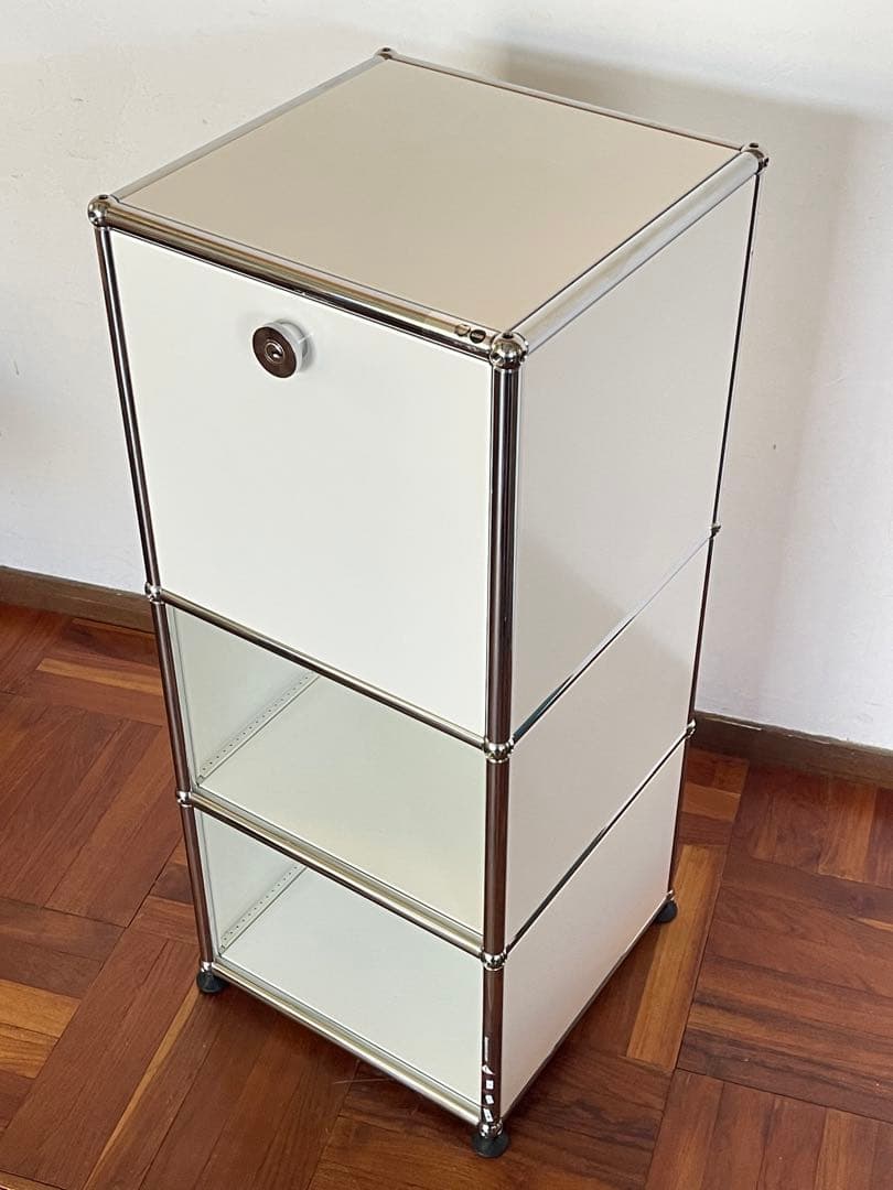 USM ハラー 1列 3段 ドロップダウンドア キャビネット ピュアホワイト