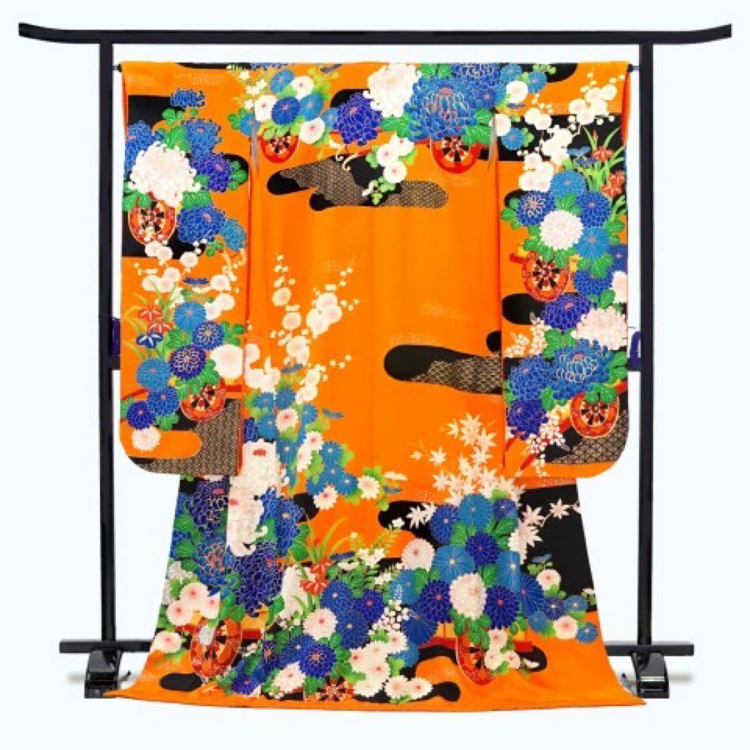 【花嫁衣裳】引き振袖 新婦 結婚式 披露宴 前撮り 密柑色地 瑞雲に花尽くし