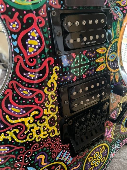 hide サイケ自作ギター