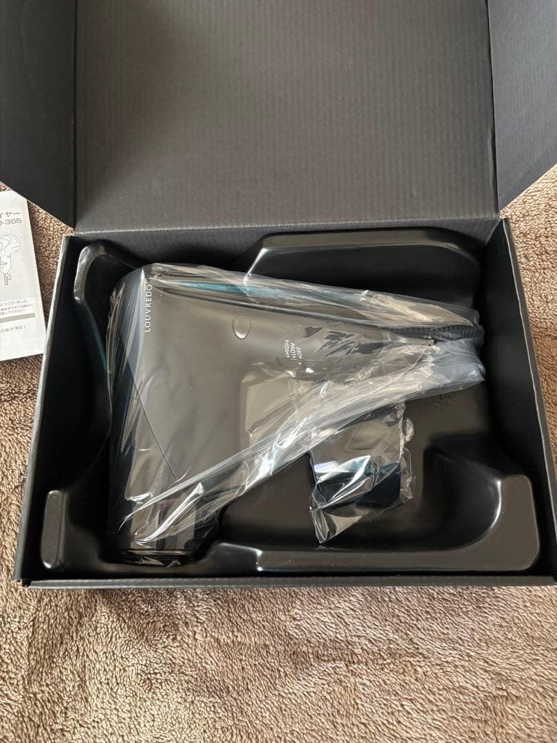 新品、未使用❣️LOUVREDO 復元ドライヤーLJ-365 スタンド付き